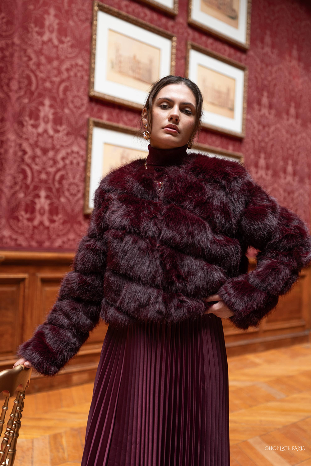 Paula short faux fur jacket ~ One size