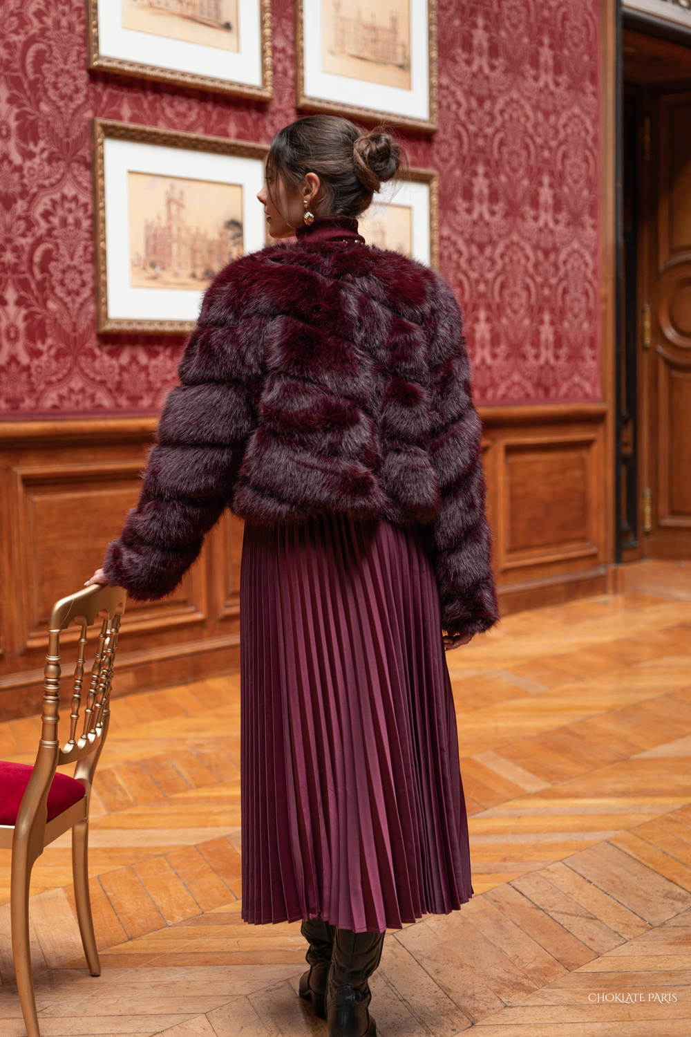 Paula short faux fur jacket ~ One size